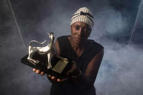 维塔利娜·瓦雷拉,艺术与生活的璀璨星辰