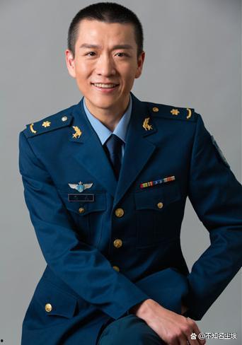 八零悍妻一路狂飙征服军区老公,狂飙征服军区老公的传奇人生